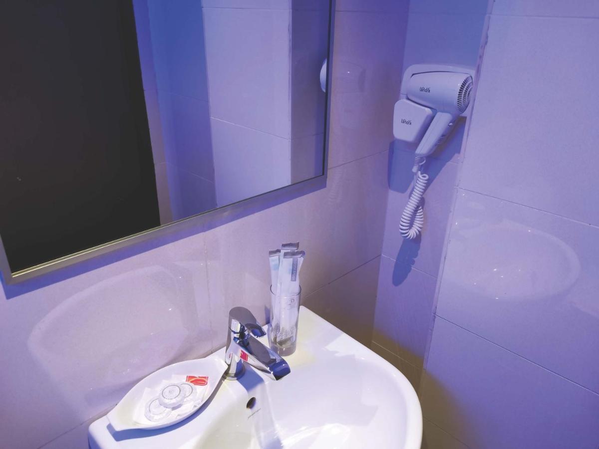 קואלה לומפור D Loft Hotel מראה חיצוני תמונה